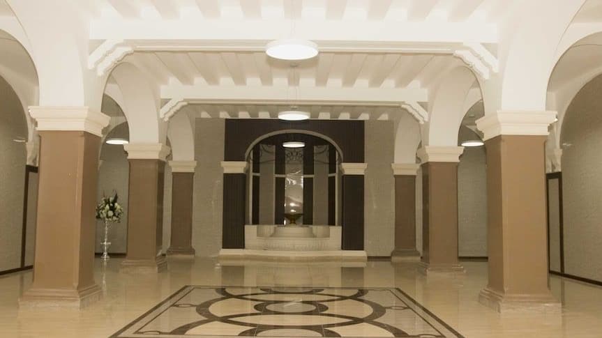 What Changes When the Building Is a Working Hotel