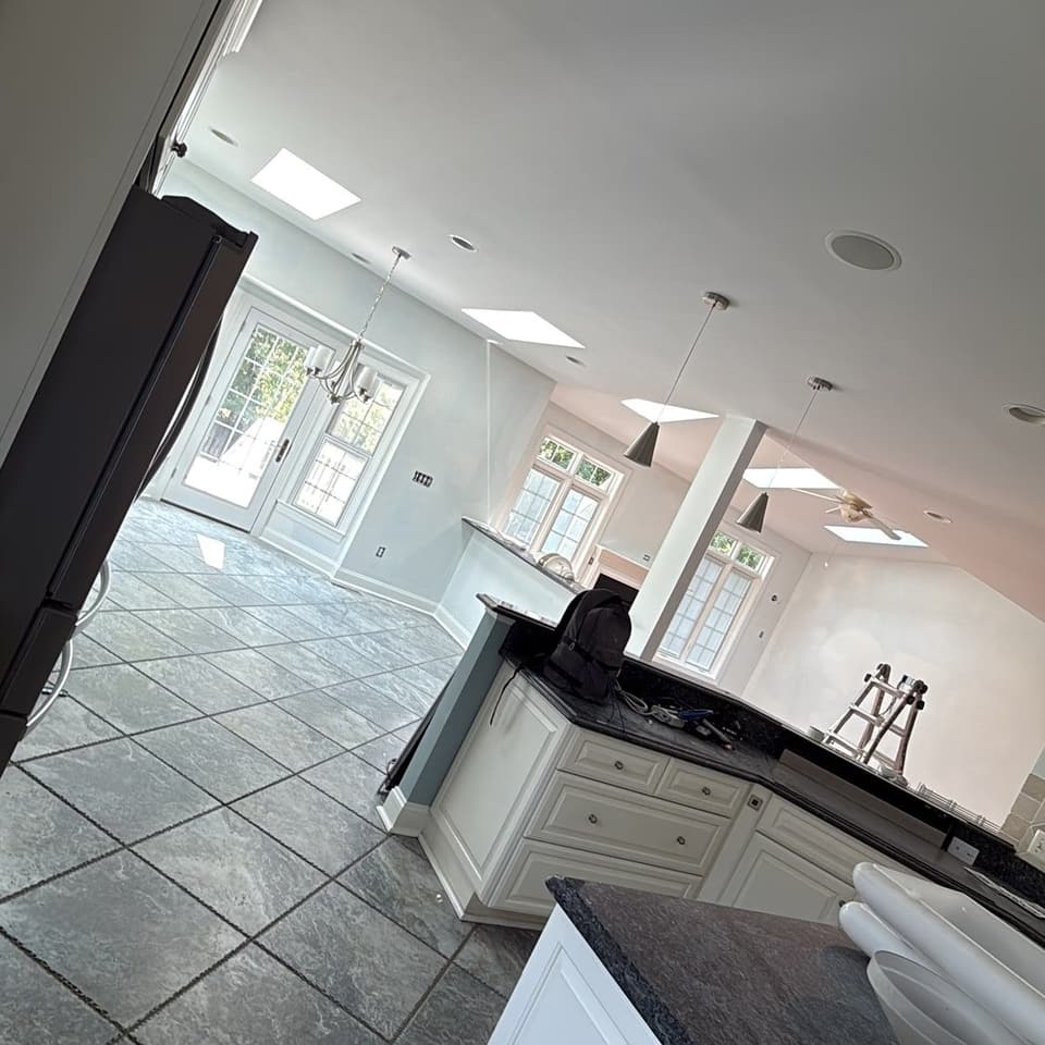 Completed interior work by DEYV Innovation — project photo 17